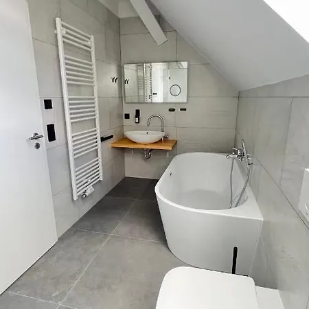 New Nomads Ferienwohnung Am See Zossen Exterior foto