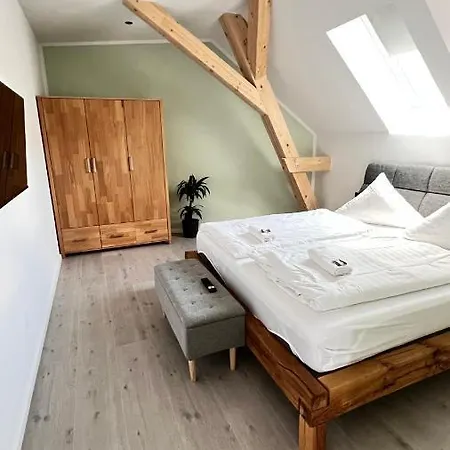 New Nomads Ferienwohnung Am See Zossen Exterior foto