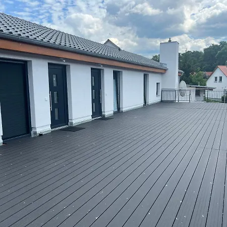 New Nomads Ferienwohnung Am See Zossen Exterior foto